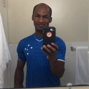 Meet your Posher, Eli